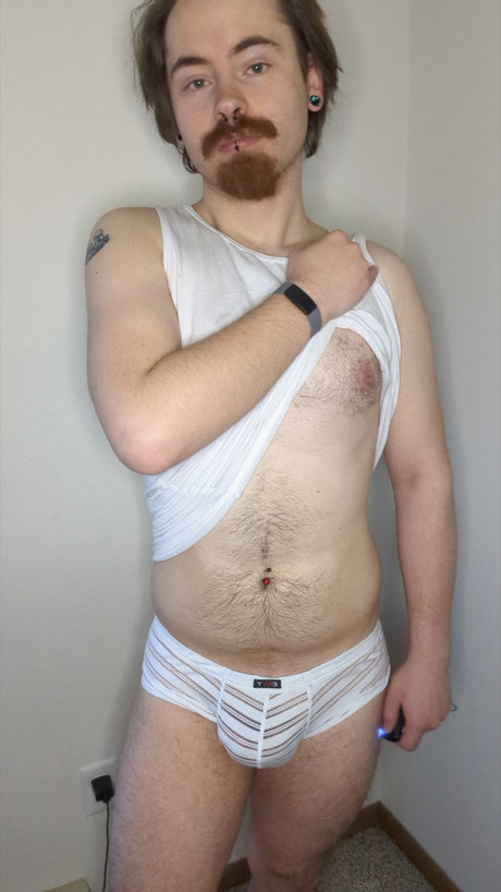 MysticFoxQuartz new onlyfans