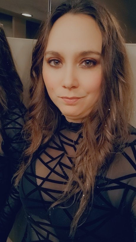 Fetbabe nude on onlyfans