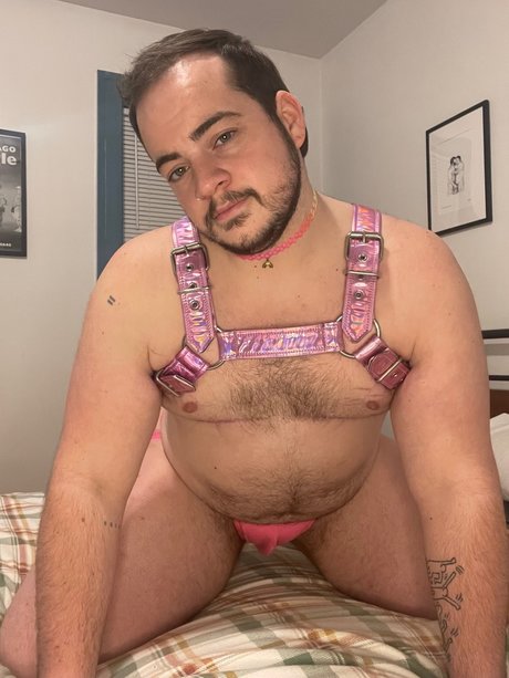 transguyel only fans pics
