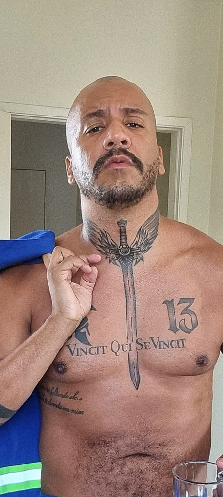 Felipe Villar onlyfans nude leaks