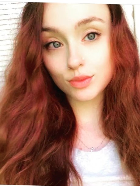 Erika Elise onlyfans leak