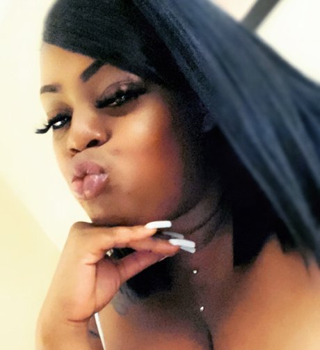 GoldieBankz onlyfans de