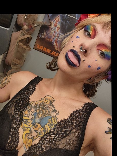 Emmy Dank only fans.