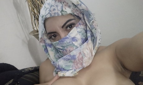Real Naughty Muslim Wifey X onlyfans de
