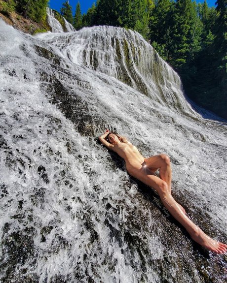 Naked Moss Fairy Sacred Courtesan_ leaked naked onlyfans