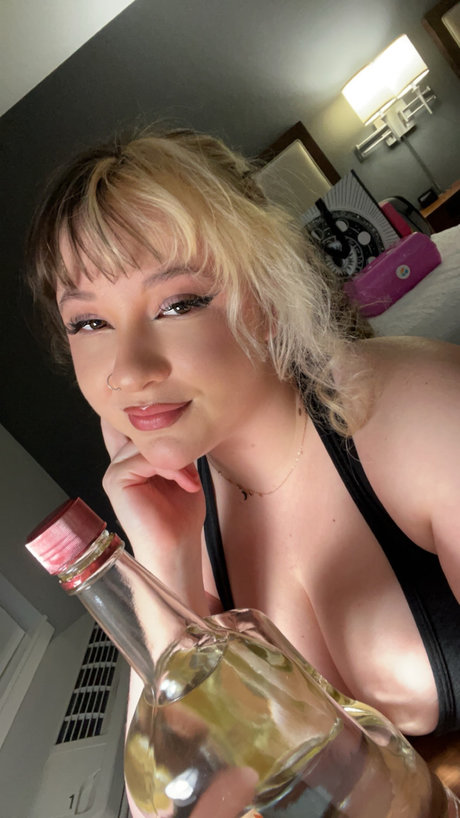 NadyaBelyana2k nudes onlyfans leak