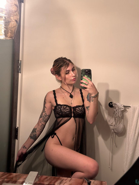 Fairy Smoke sexy onlyfans