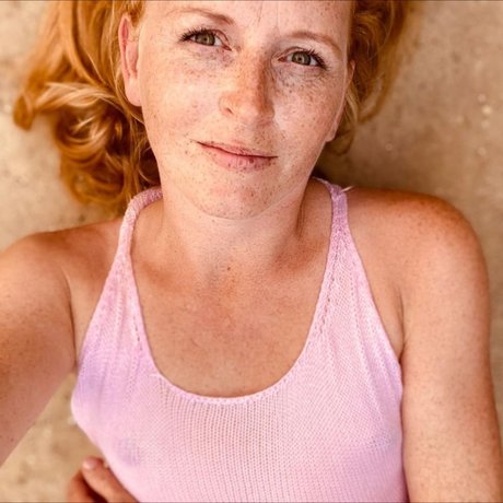 Redhead Naddel onlyfans model