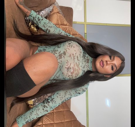 Violet finch leaked only fans