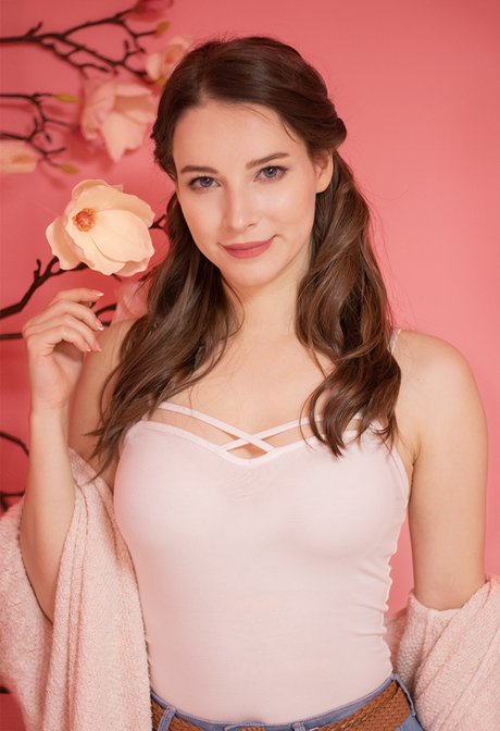 Enji Night onlyfans leakes