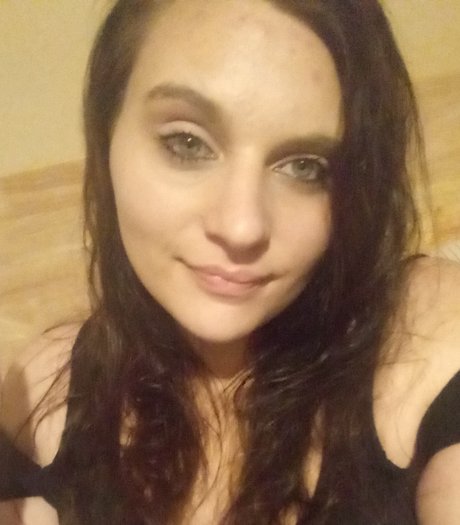 MzJuicyThickems only fans pictures