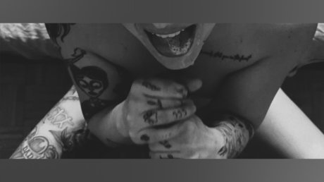 M xx EXCLUSIVE nude onlyfans leak