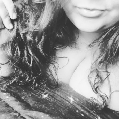 CurvyHippie leaked onlyfans nudes