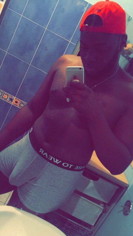 Jamaican bowy_ feet onlyfans