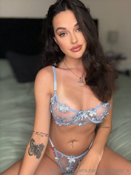 Daisy VIP page onlyfans for free