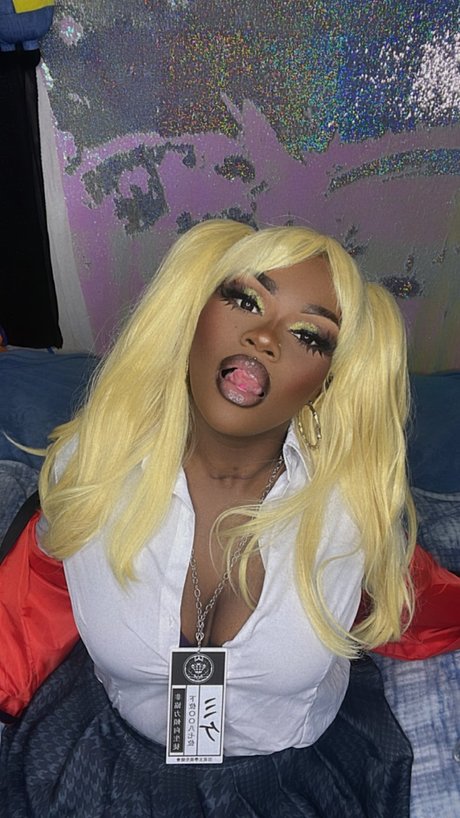 DEMON WAIFU_ naked onlyfans pics