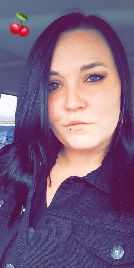 Loveless Cherry onlyfans pics leaked