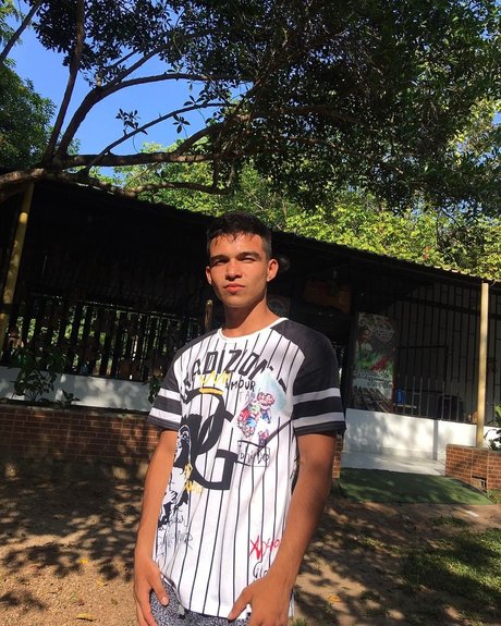 Estiven Quintero onlyfans naked