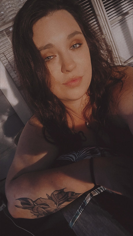 Delilah Leigh onlyfans nudes