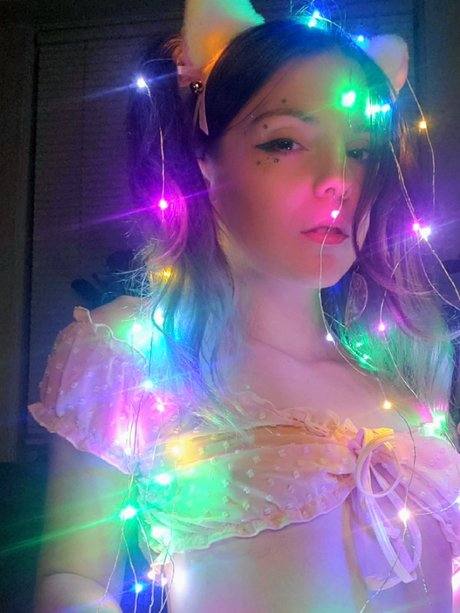 Shelby Claire onlyfans public photos