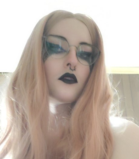 demonia dusk onlyfans images