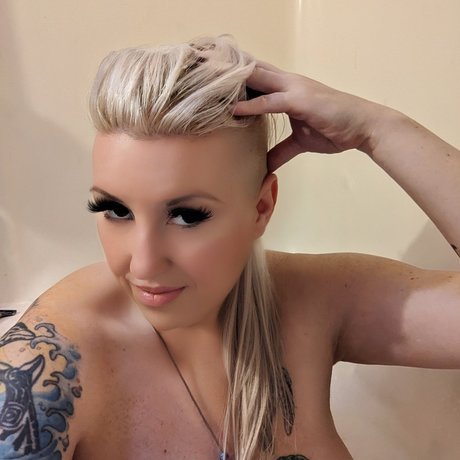 Chameleon Life onlyfans porn nude