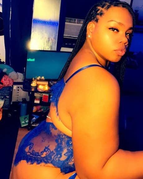 GG BeeniT onlyfans archives