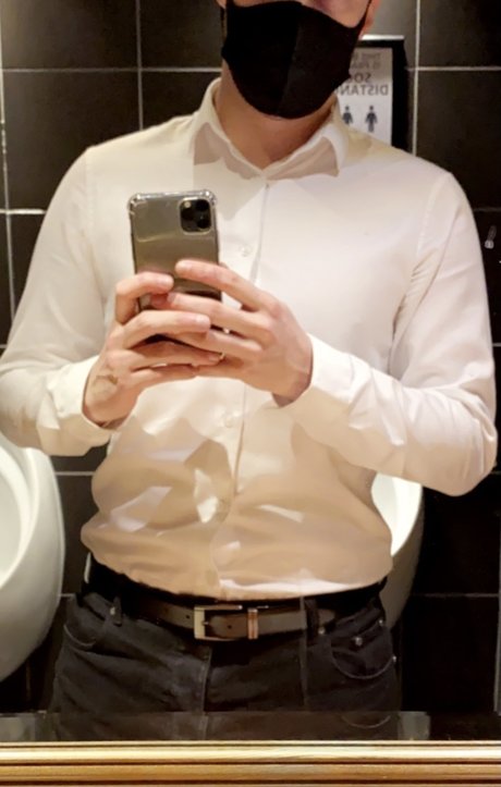 Daddy sPoshBoy naked only fans