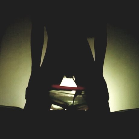 Nana Silvanna onlyfans strip tease