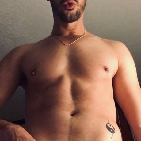 Nick Namrepus naked onlyfans pics