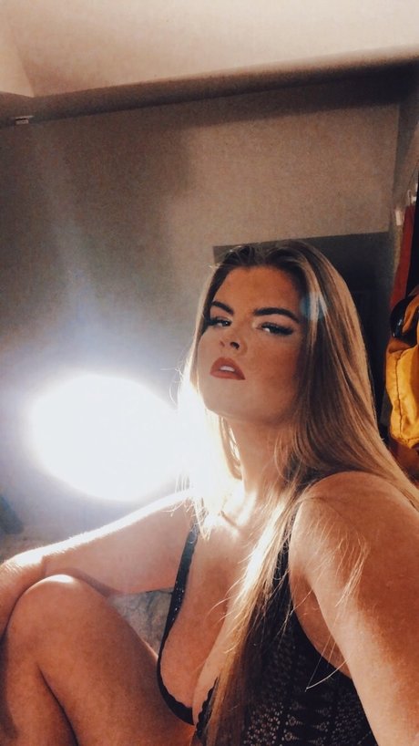 nathalie t nudes only fans