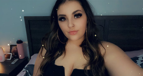 Natasha Taylor_ nude on onlyfans