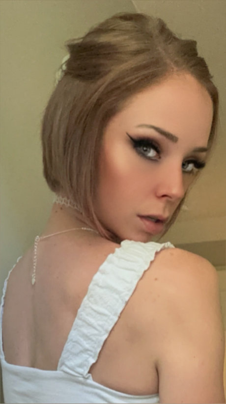 Lyra Dawn_ leaked onlyfans pictures