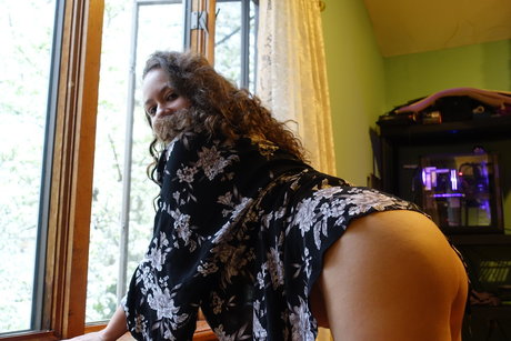 Natalia rose leaked onlyfans pictures