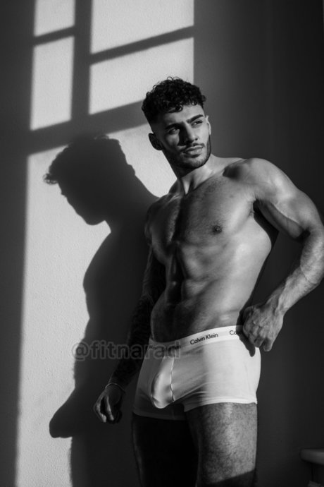 FitNarad topless onlyfans