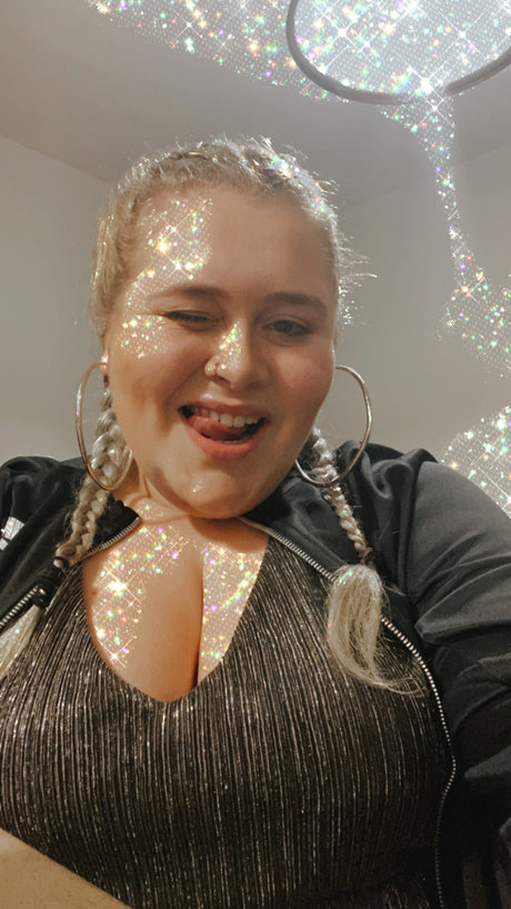 Cassie Kennedy onlyfans pics leaked