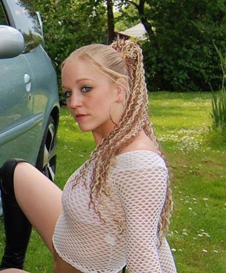 Crystal Haze onlyfans images