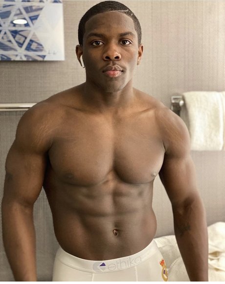 Chocolate Keem onlyfans nudes porn