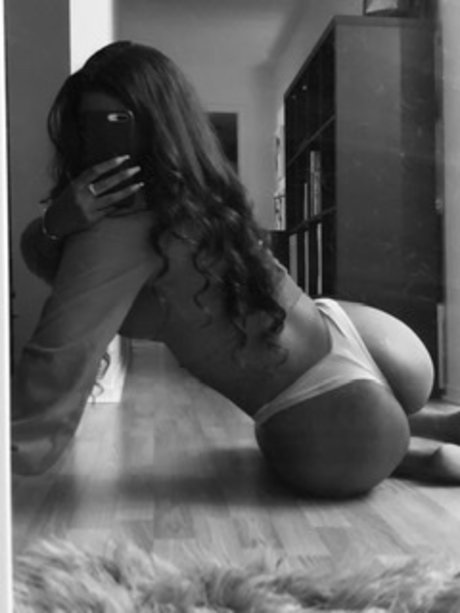 Scarlett Black leak onlyfans nude