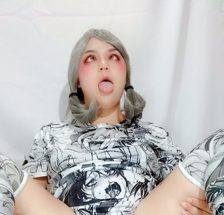 CrissChubbyLEWD only fans pics