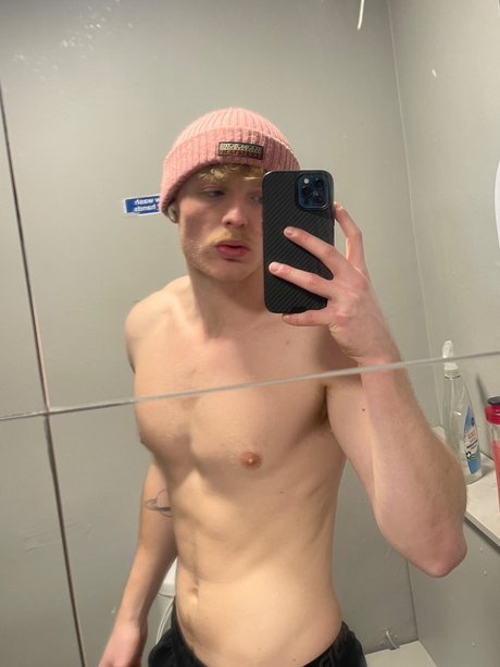 Corey Taylor FREE topless onlyfans