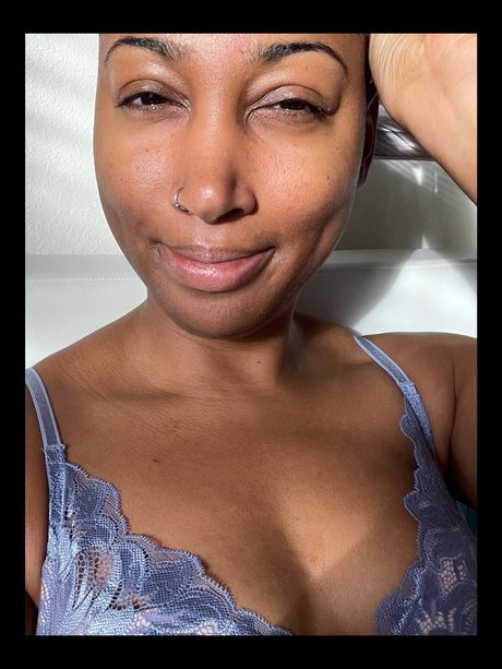 I Play Solo leaked onlyfans