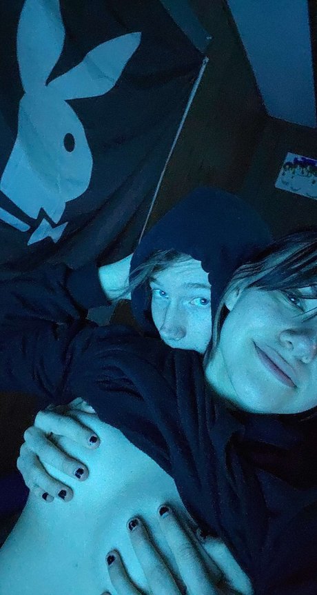 BadgerAndBunni onlyfans porn