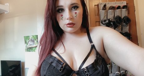 Big Titty Goddess nude onlyfans leaked