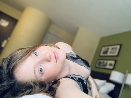 MS CROWN nudes onlyfans leaks