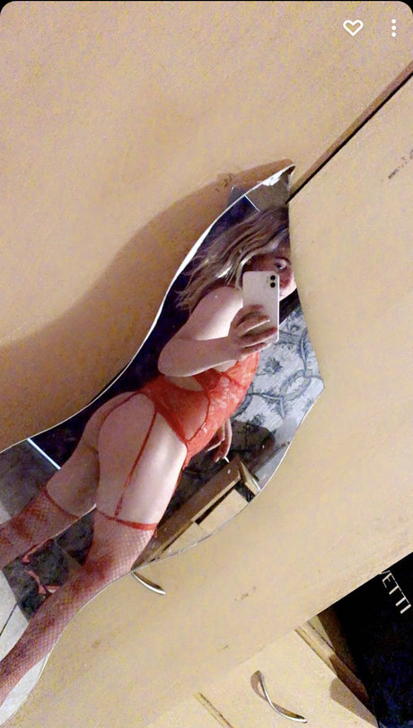 Hornygirlchloe_ leaked onlyfans