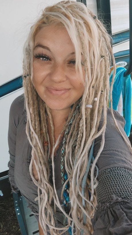 LeighAnn Bryan hot onlyfans