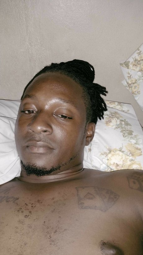 Jr876 onlyfans public photos