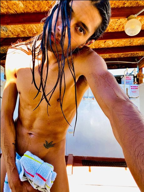 Nature Freak onlyfans desnuda