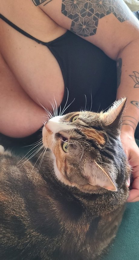 Cougarmompad only fans.